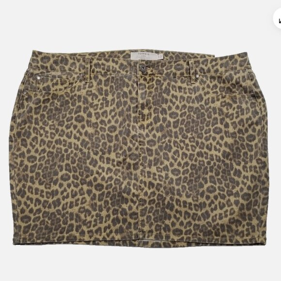 TORRID Leopard Denim Mini Skirt 6650E1M - Picture 1 of 9